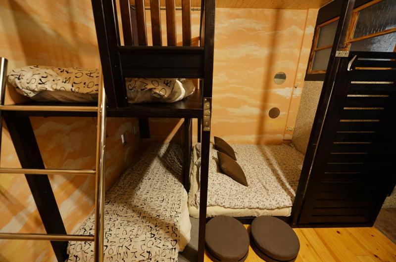 Sha Feng Lu Dian Bed & Breakfast Magong Exterior photo